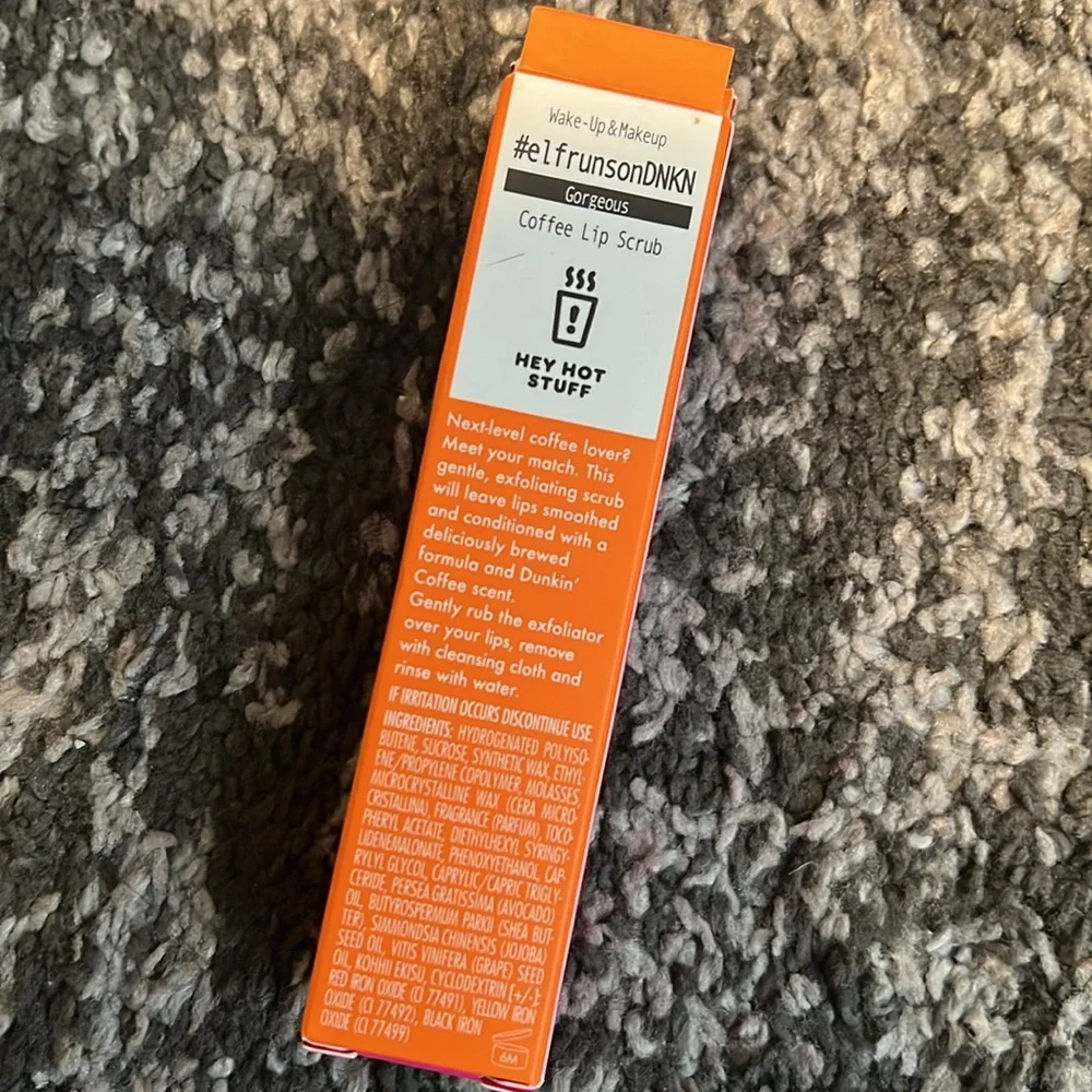 E.L.F X DNKN’ Dunkin Donuts coffee lip scrub, NIB!